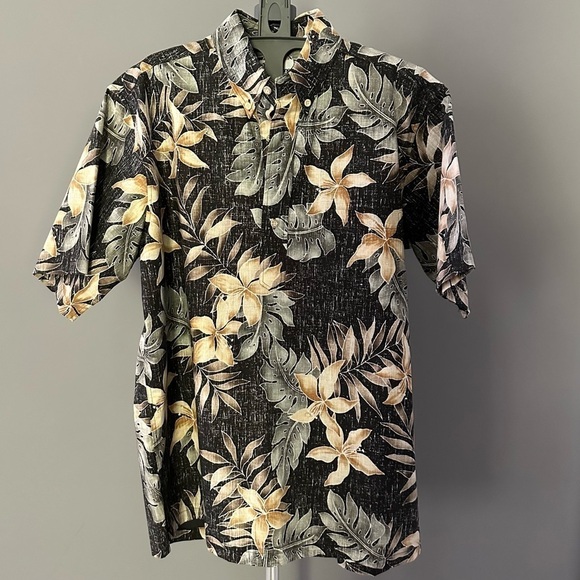 reyn spooner Other - Reyn Spooner Hawaiian Floral Shirt